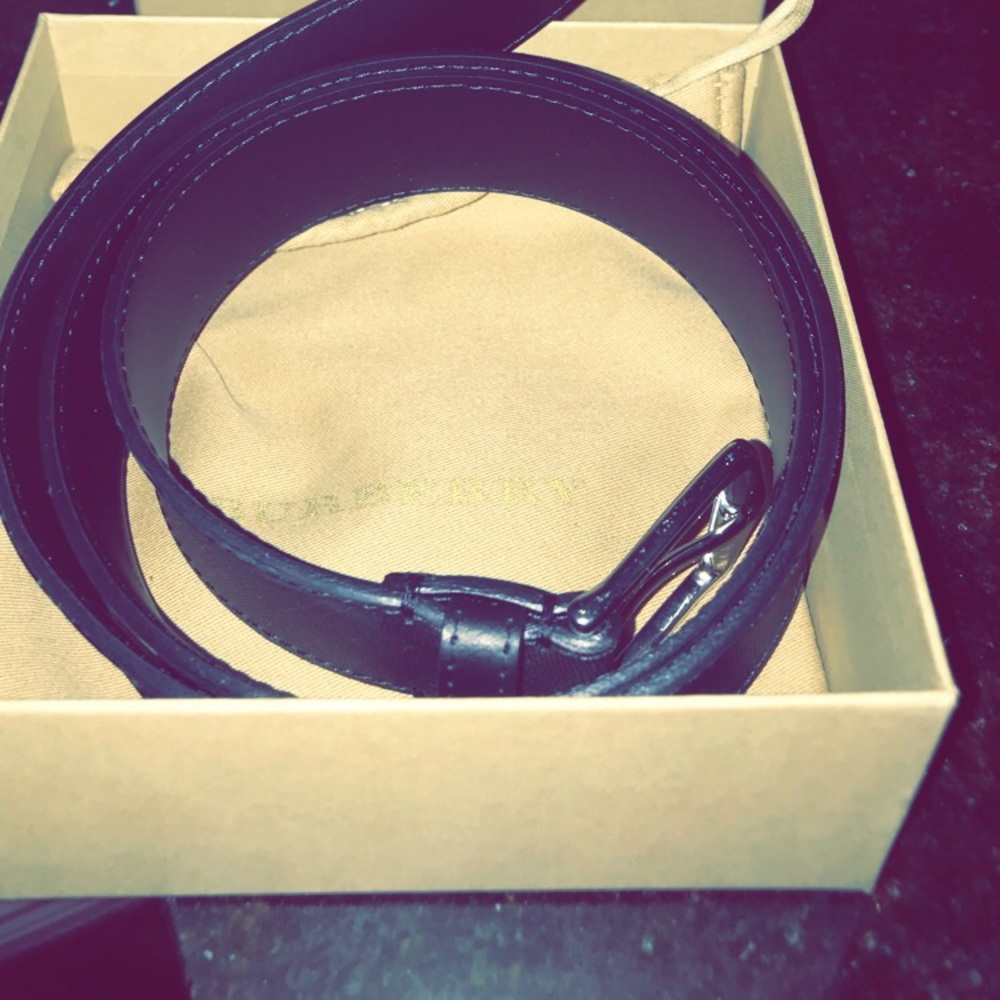 Burberry Belt - Picture 2 of 5